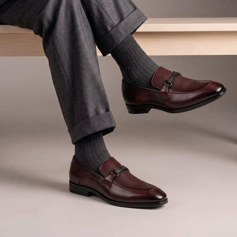 Men’s Wine Leather Textured Loafers – Metal-Detail Formal Slip-Ons