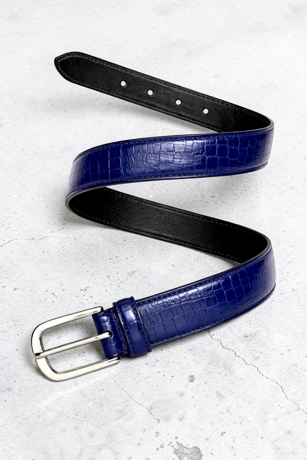 Premium Croc-Embossed Finish